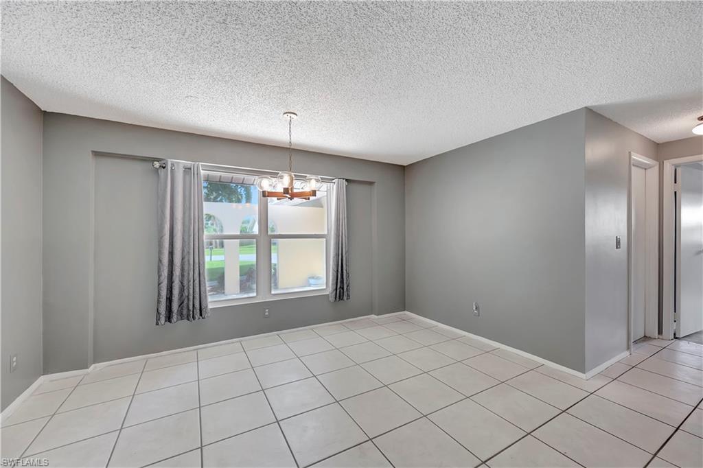 2377 Outrigger LN