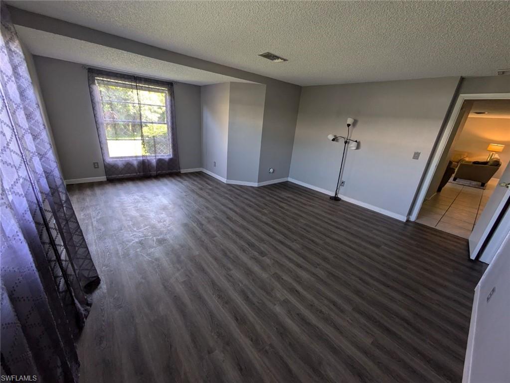 2377 Outrigger LN