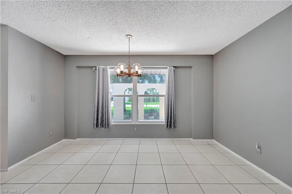 2377 Outrigger LN