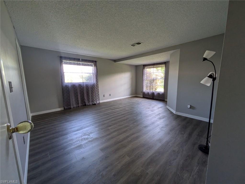 2377 Outrigger LN