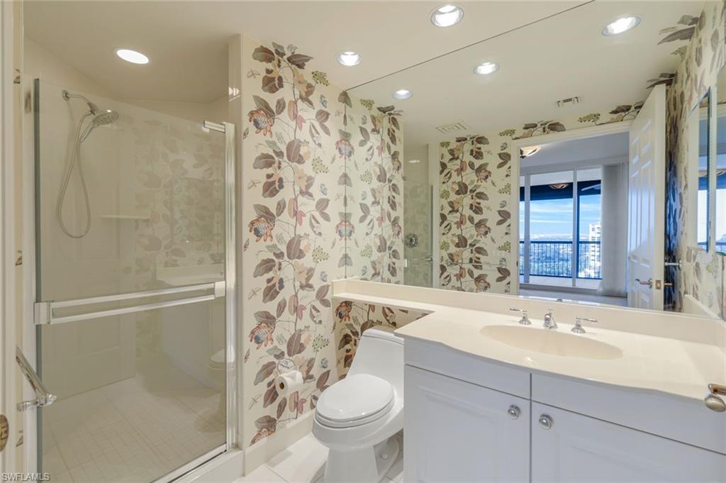 8473 Bay Colony DR # 1904