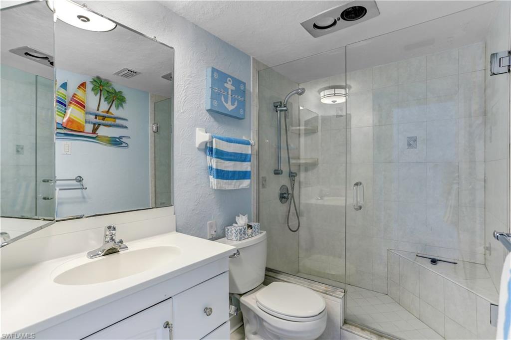 25850 Hickory BLVD # A Unit: 305 A