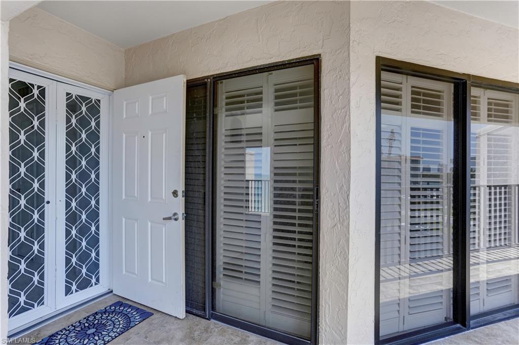 25850 Hickory BLVD # A Unit: 305 A