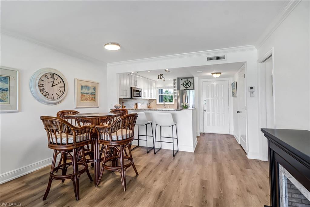 21 High Point CIR E # 208