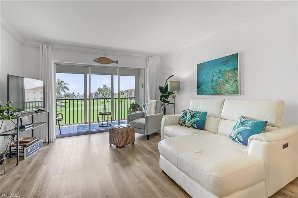 21 High Point CIR E # 208