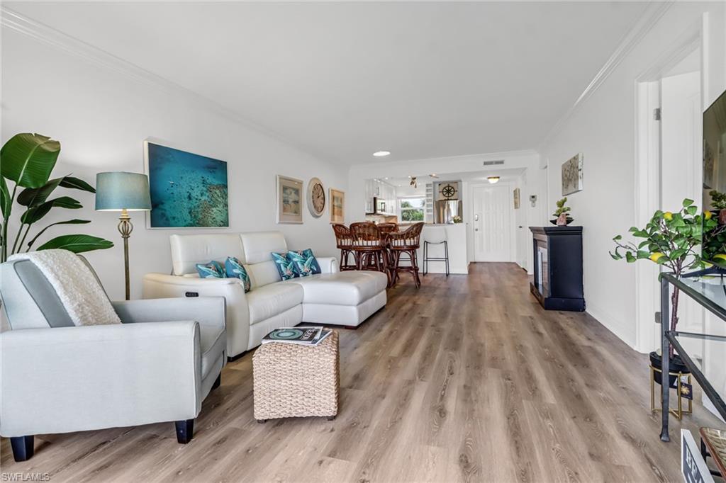21 High Point CIR E # 208