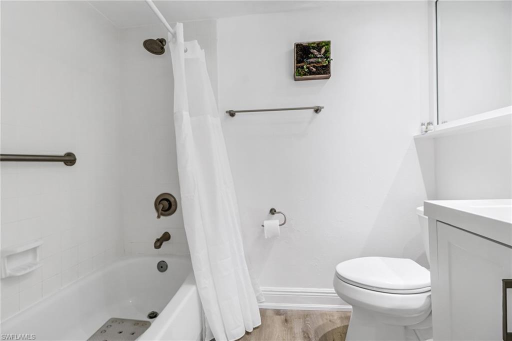 21 High Point CIR E # 208