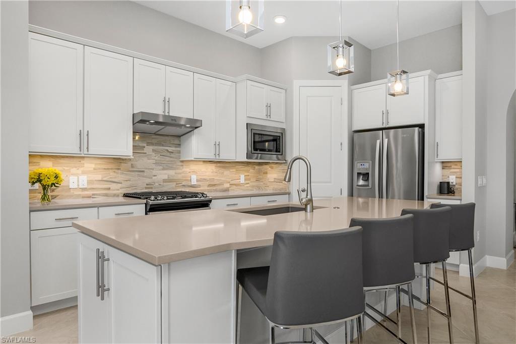 19169 Aqua Shore DR