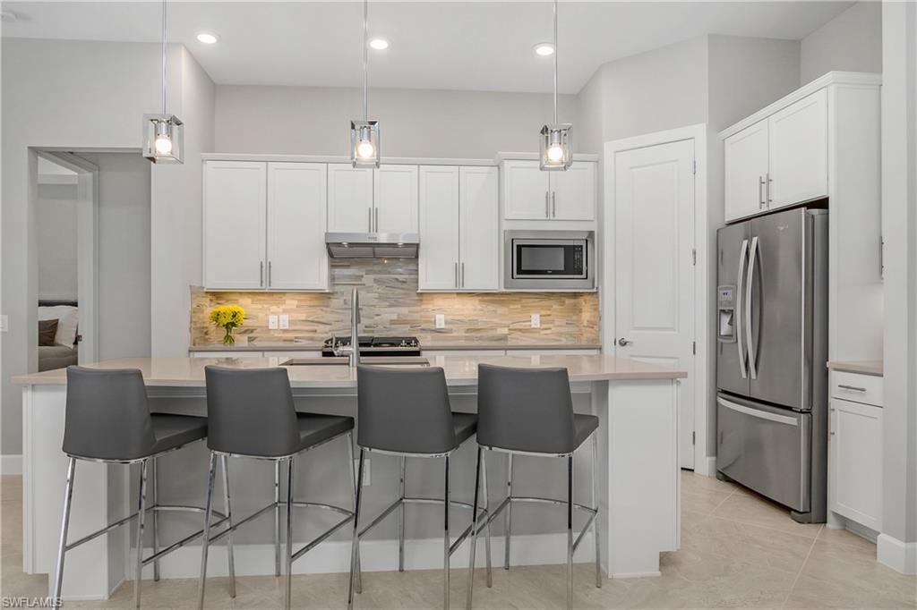 19169 Aqua Shore DR