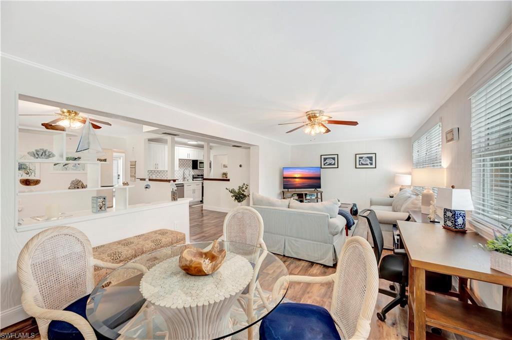 802 8th CT W