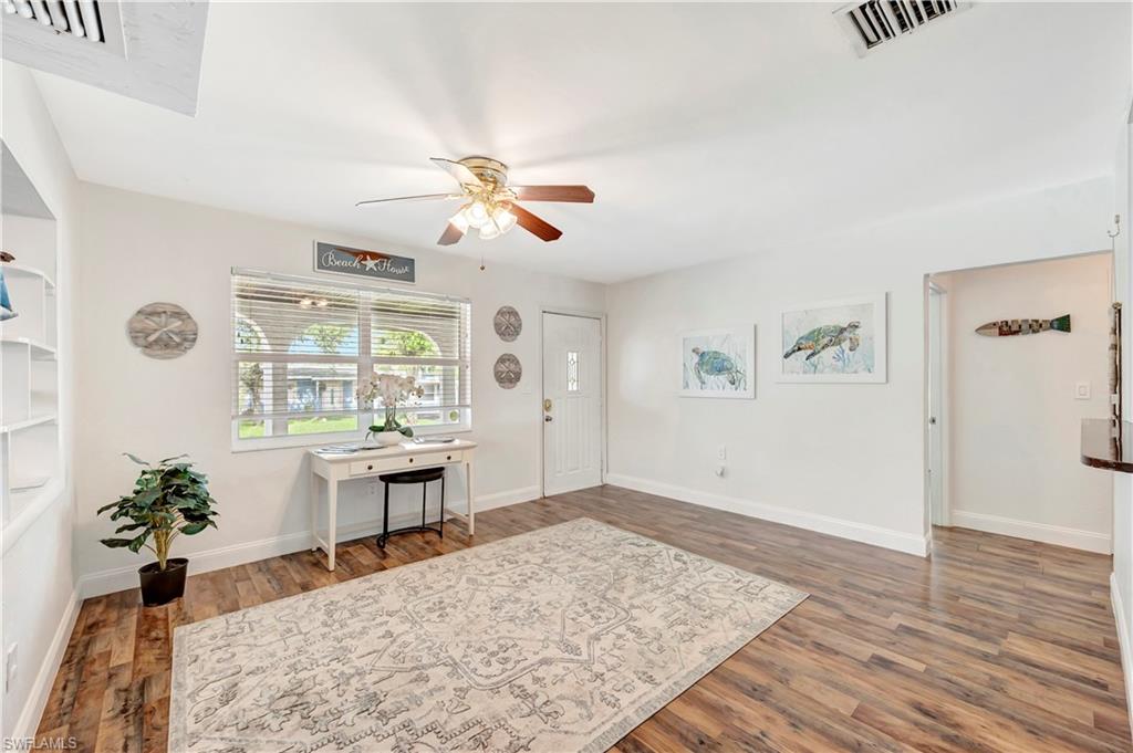 802 8th CT W