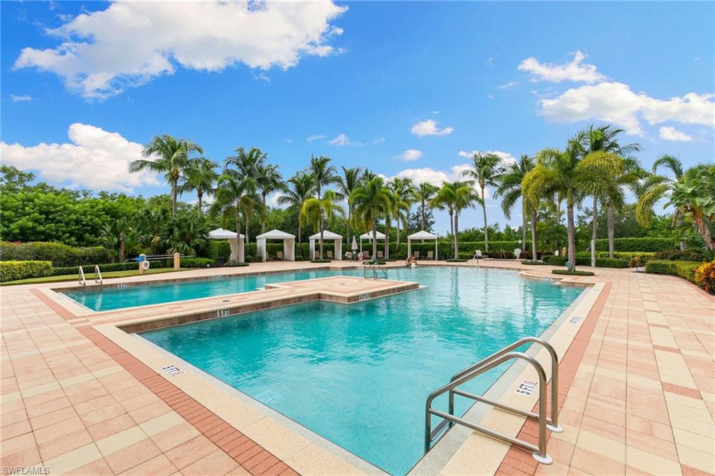 1050 Borghese LN # 402