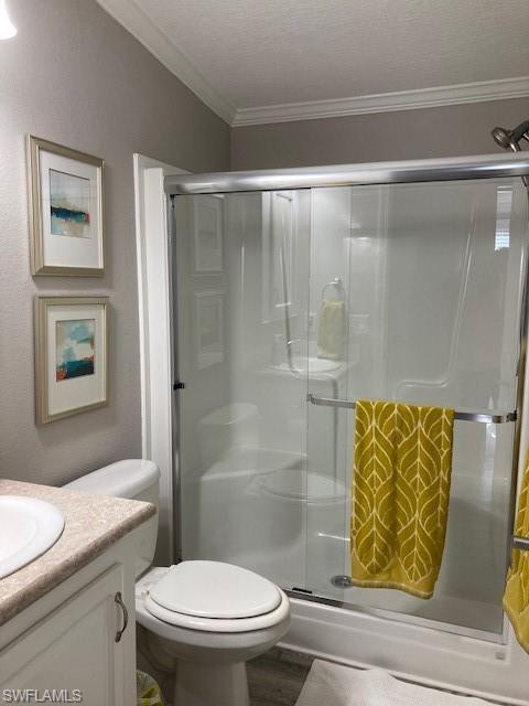 1324 Diamond Lake CIR