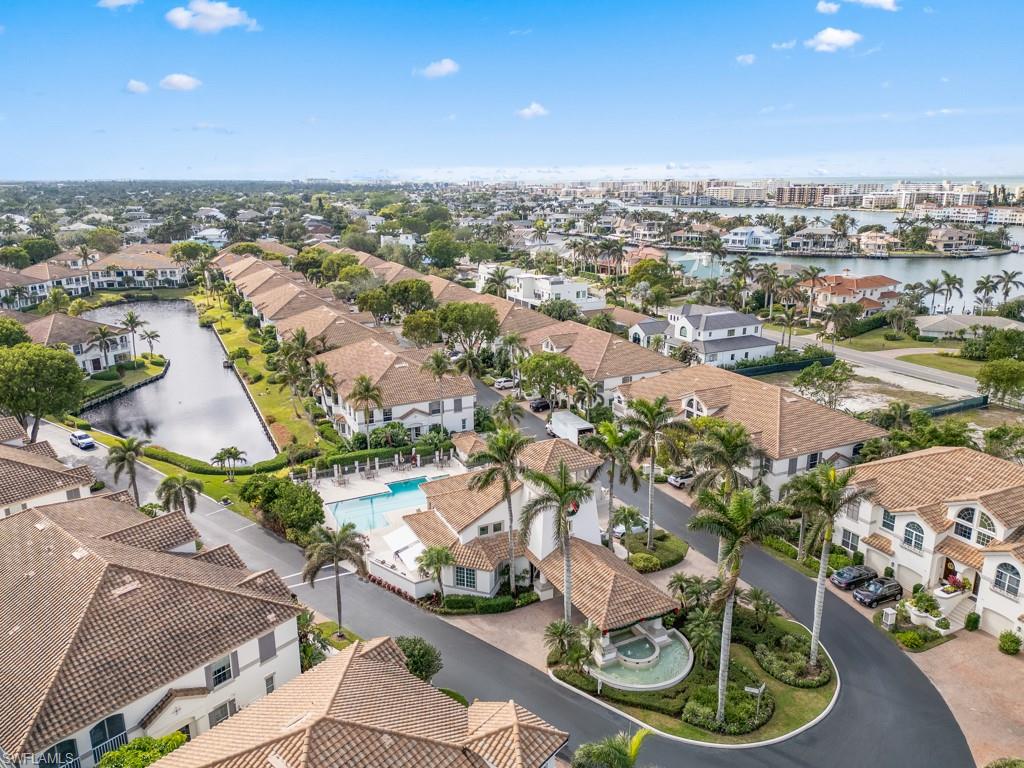 241 Colonade CIR