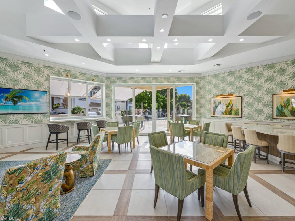 241 Colonade CIR