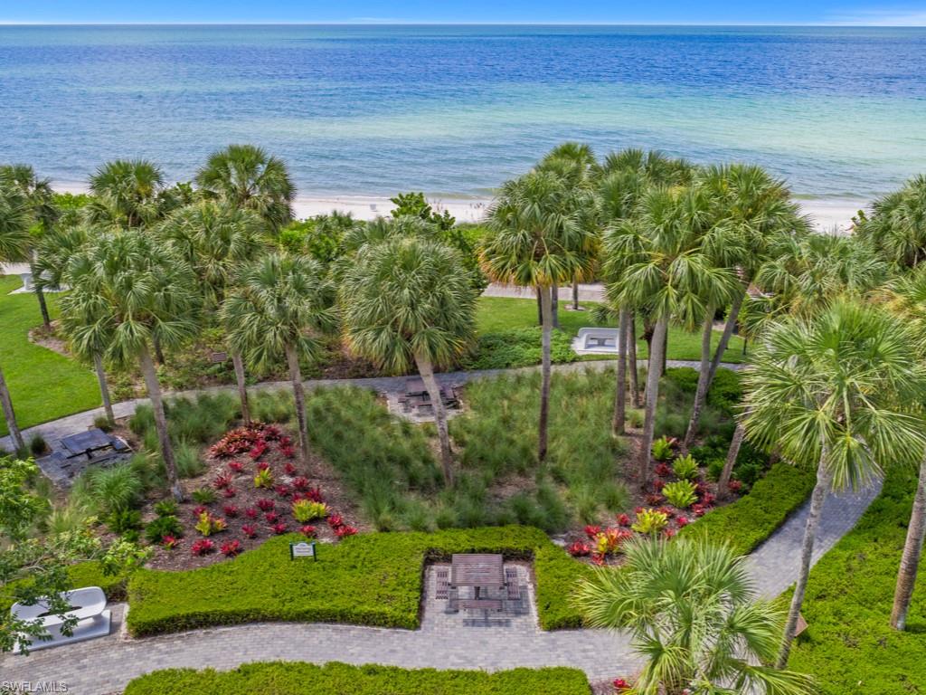 241 Colonade CIR