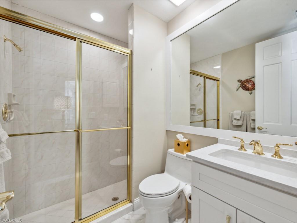 241 Colonade CIR