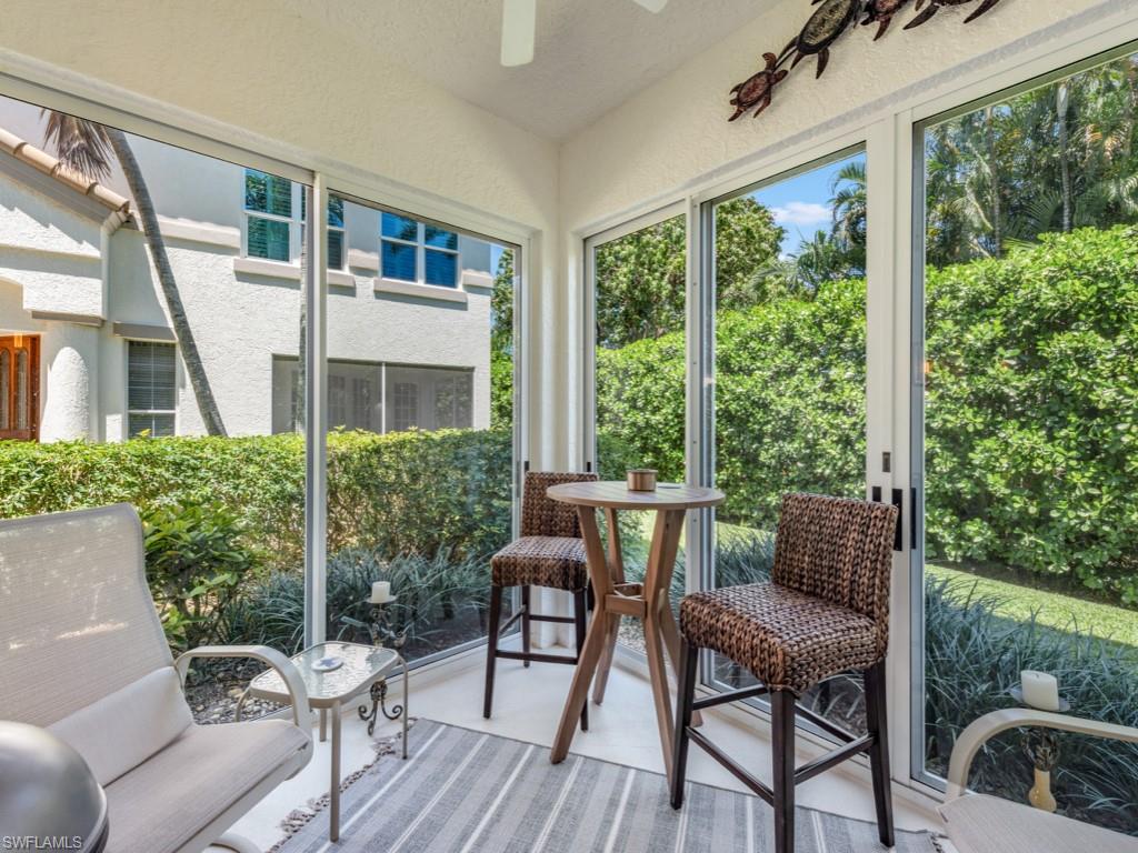 241 Colonade CIR