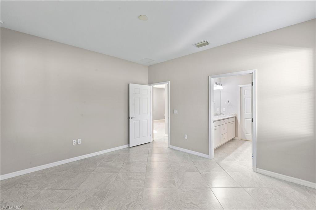 11244 Carlingford RD