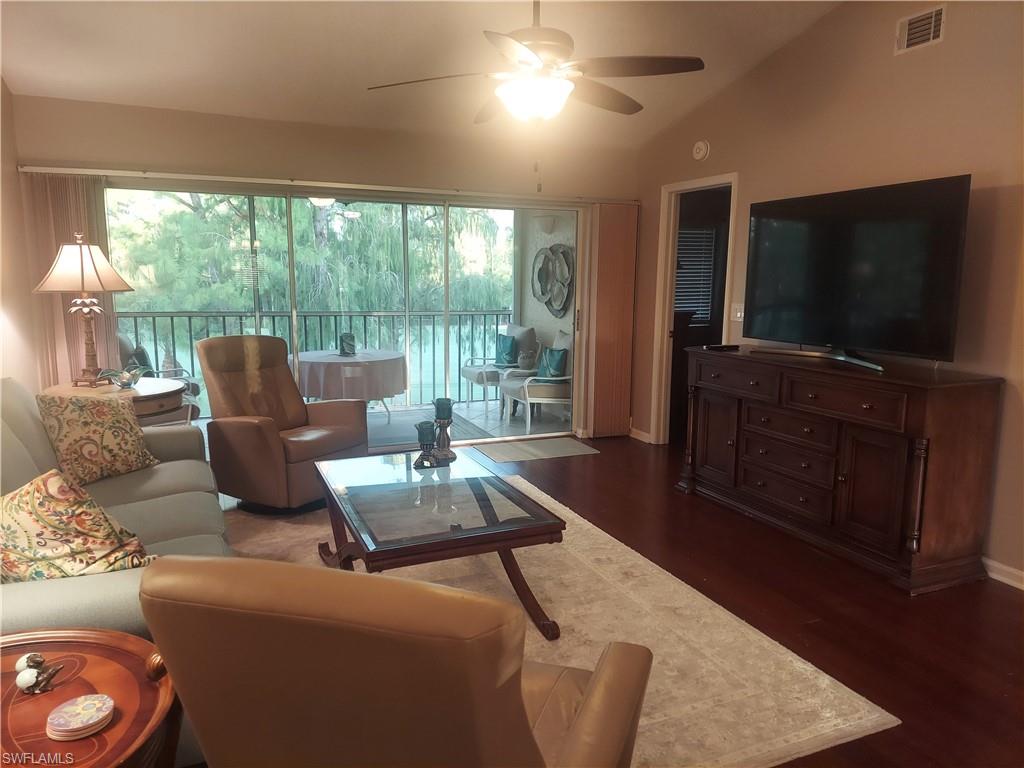 3685 Amberly CIR # D303