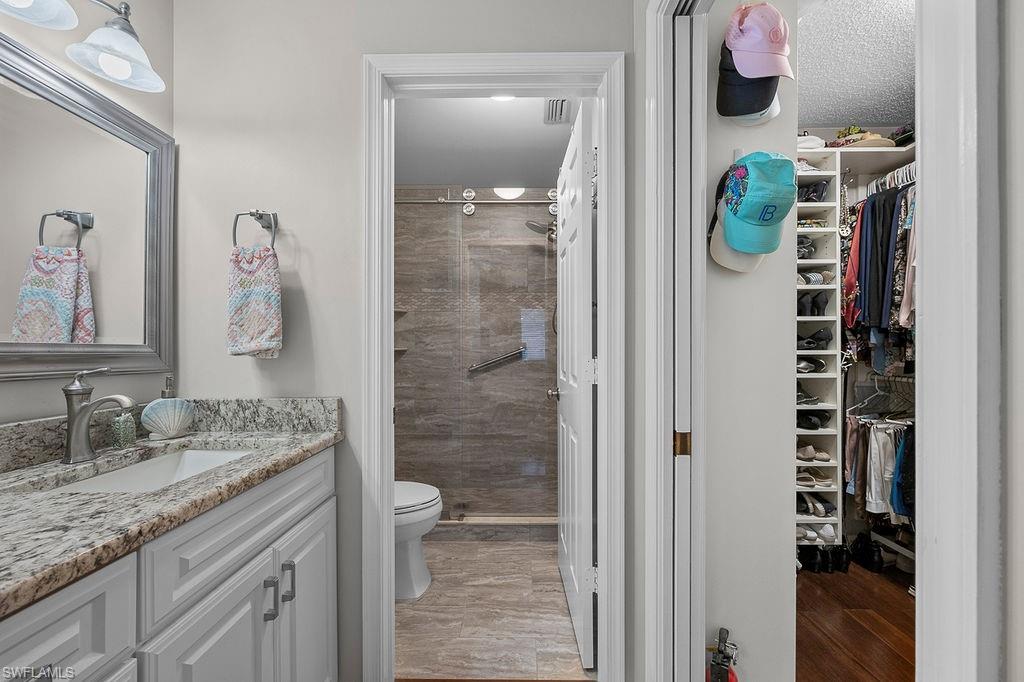 3685 Amberly CIR # D303