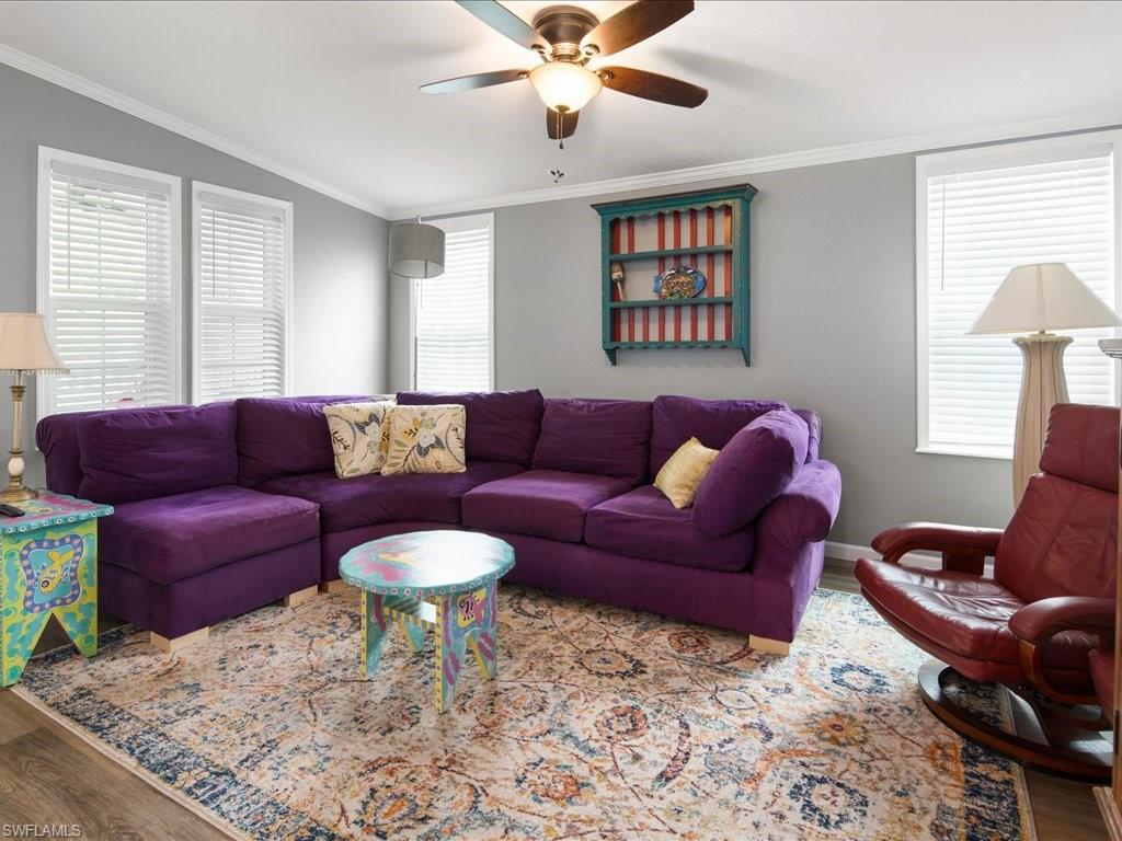 340 Pear Tree AVE