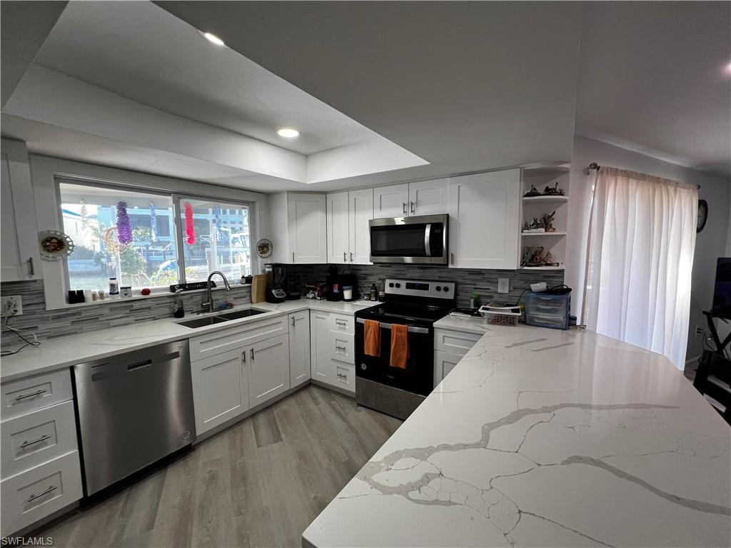 176 Heron AVE