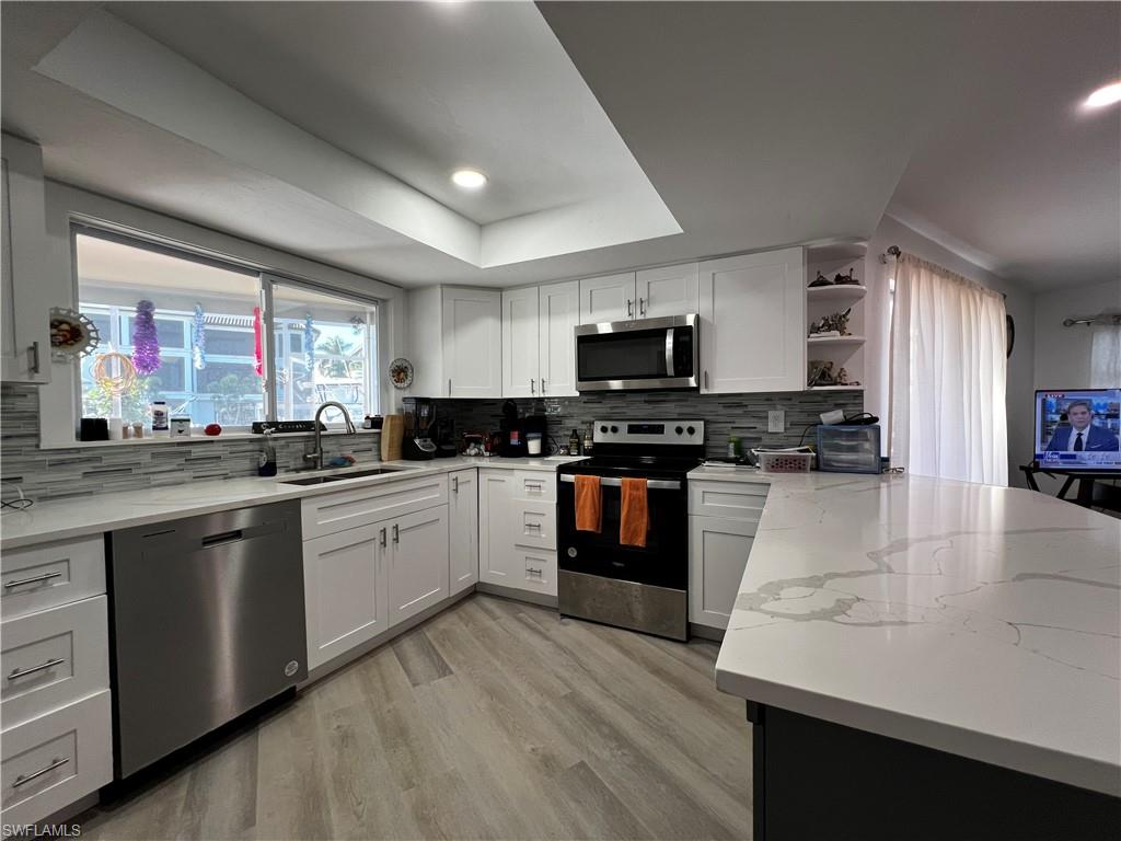 176 Heron AVE