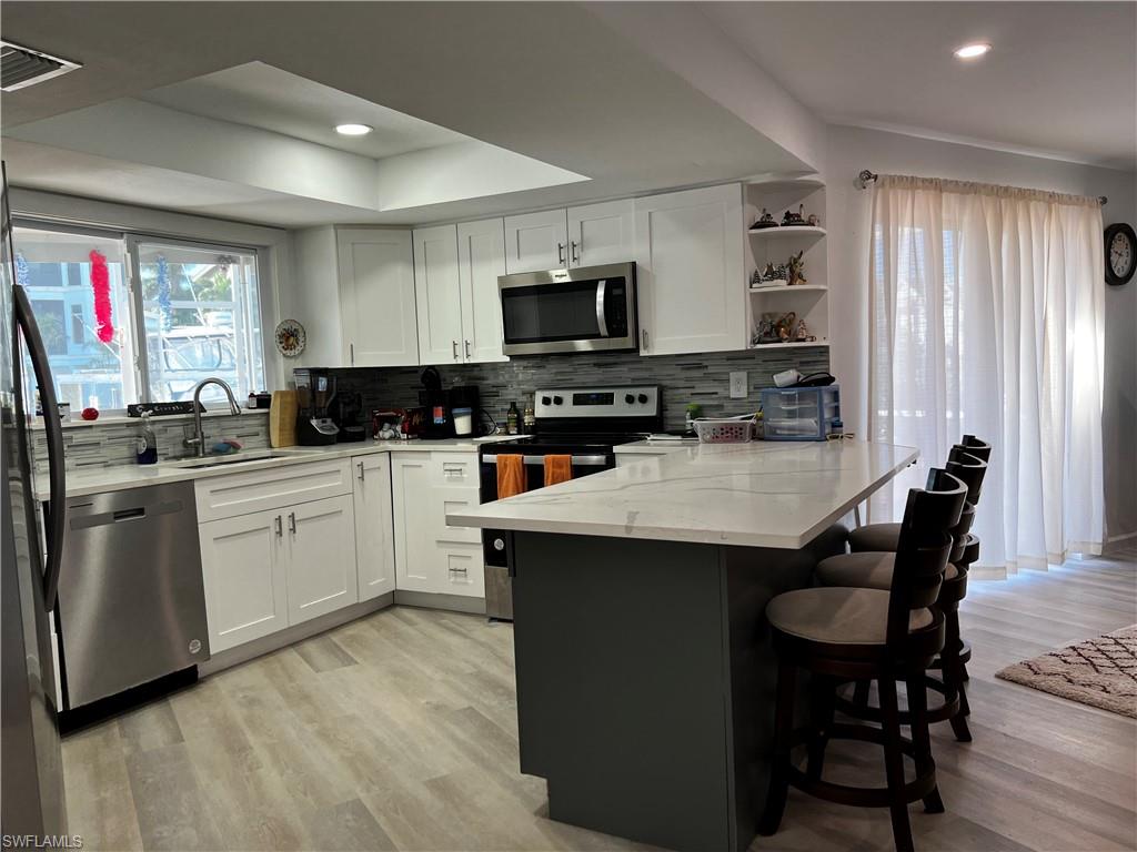 176 Heron AVE