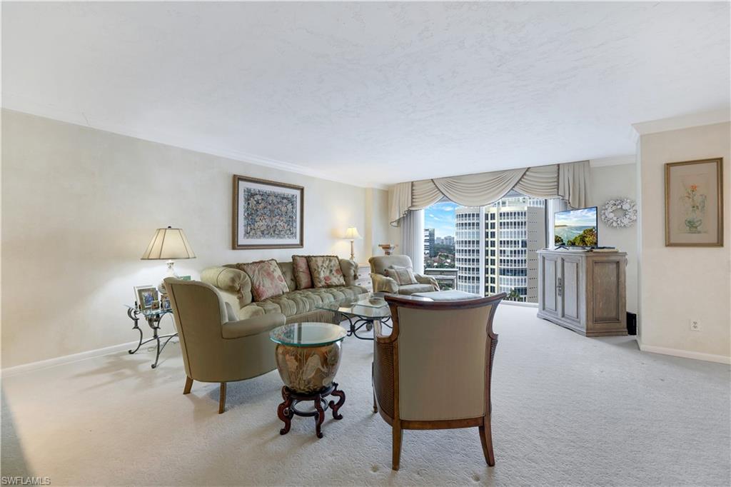 4401 Gulf Shore BLVD N # 1206