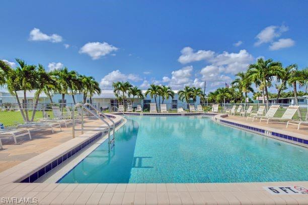 14 Enchanting BLVD # 14 Unit: E-14