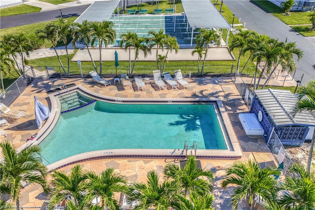 14 Enchanting BLVD # 14 Unit: E-14