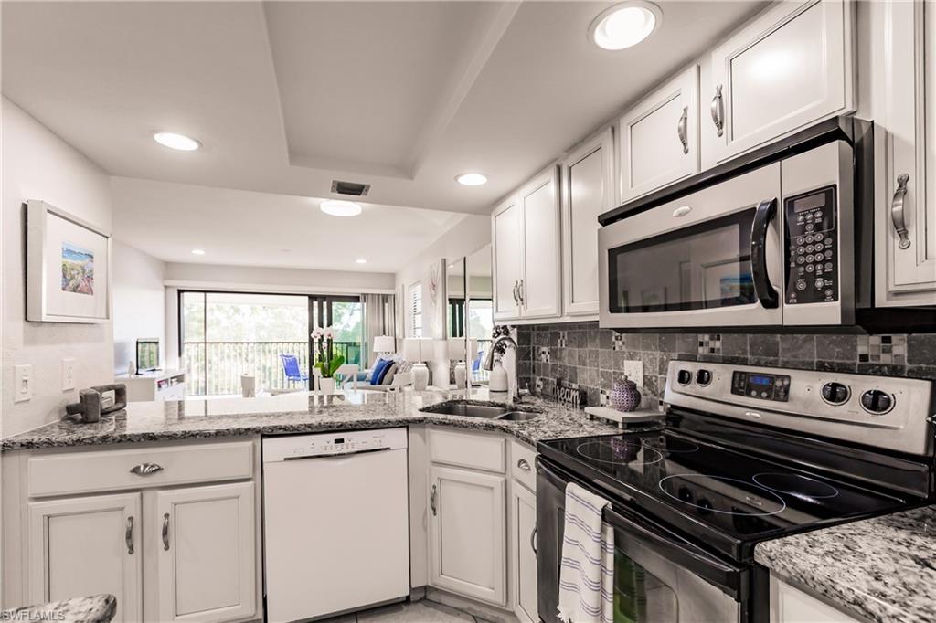 600 Neapolitan WAY # 453