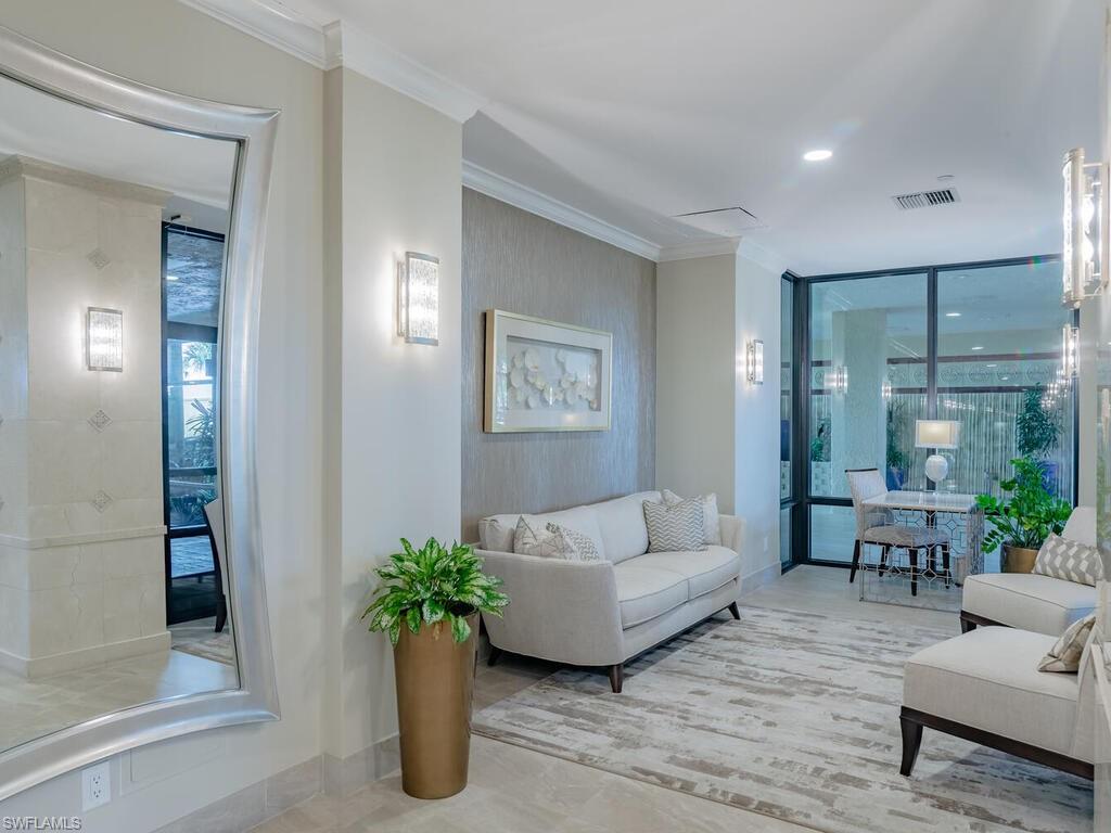 100 N Collier BLVD # 5 Unit: PH-5