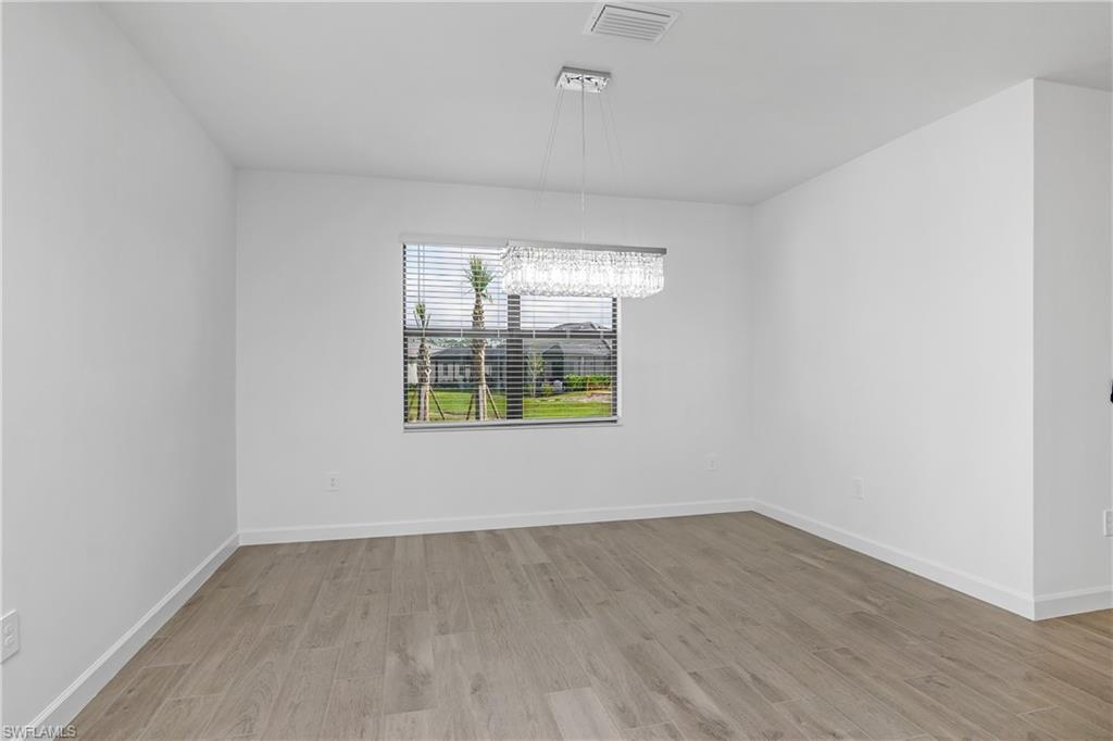 21083 Hallandale DR