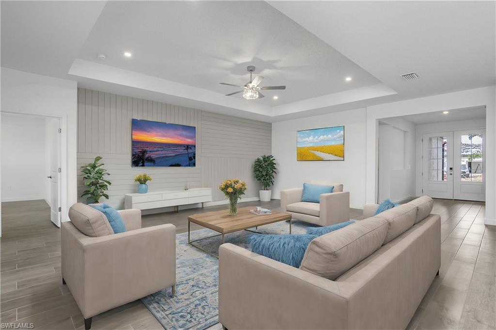21083 Hallandale DR