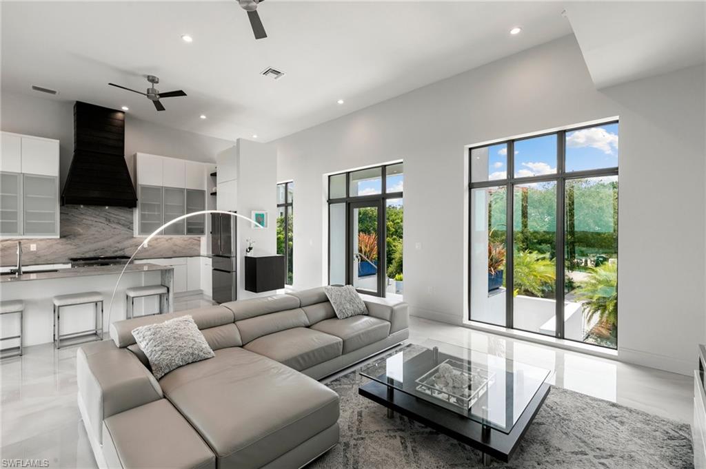1149 Blue Hill Creek DR