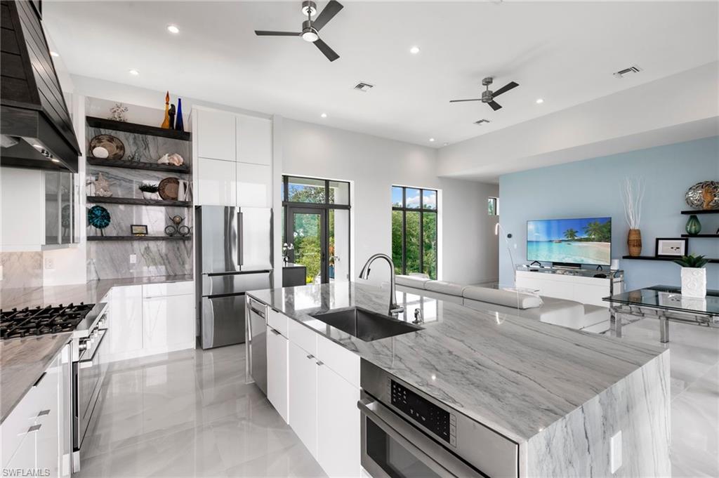 1149 Blue Hill Creek DR