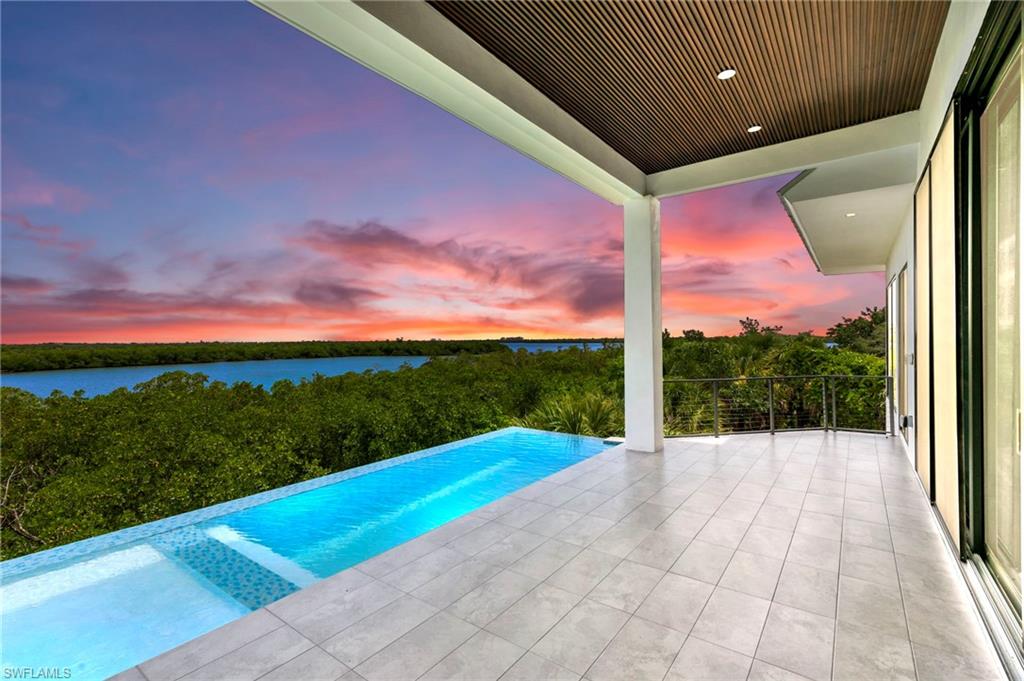 1149 Blue Hill Creek DR