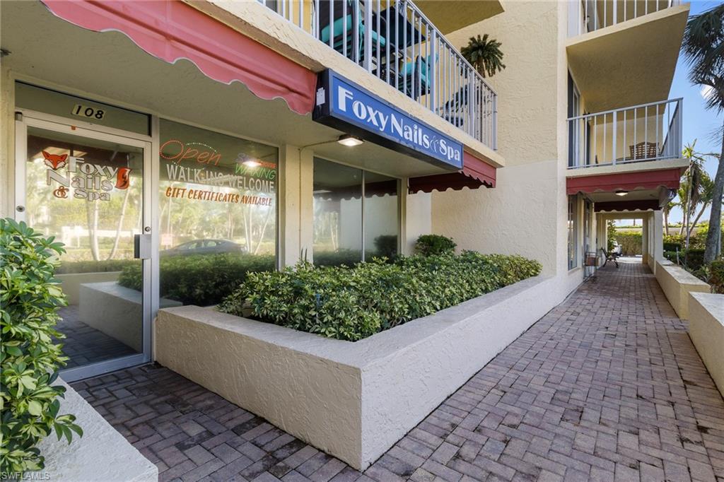 291 S Collier BLVD # 108