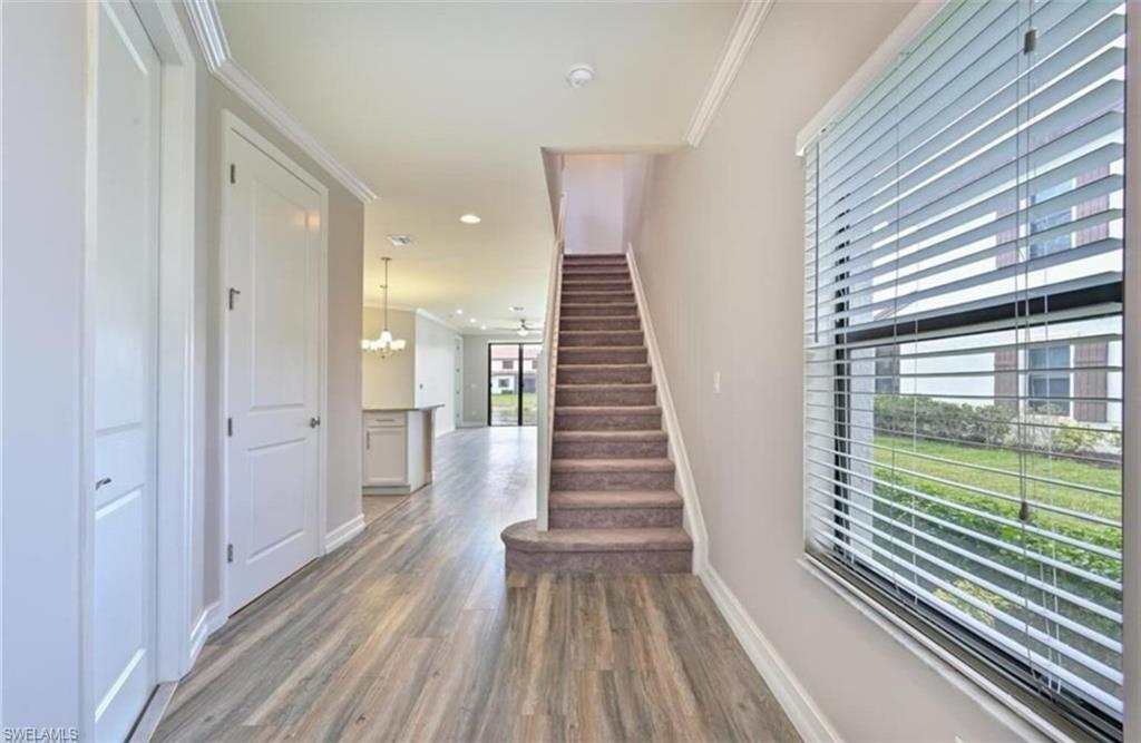 7948 Bristol CIR