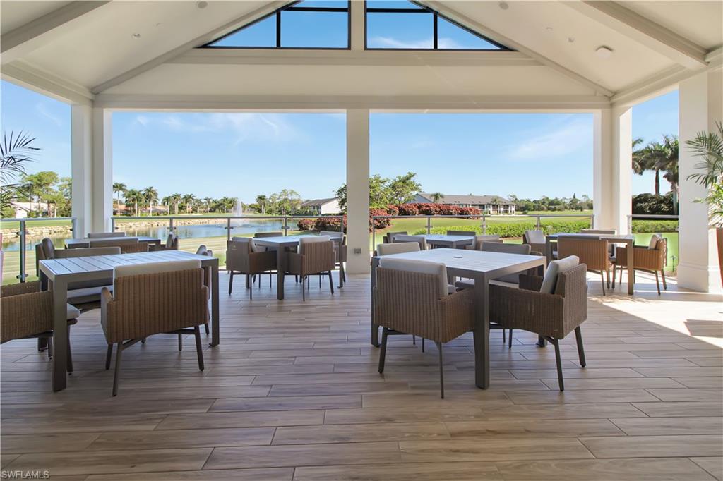 7320 Glenmoor LN # 2105