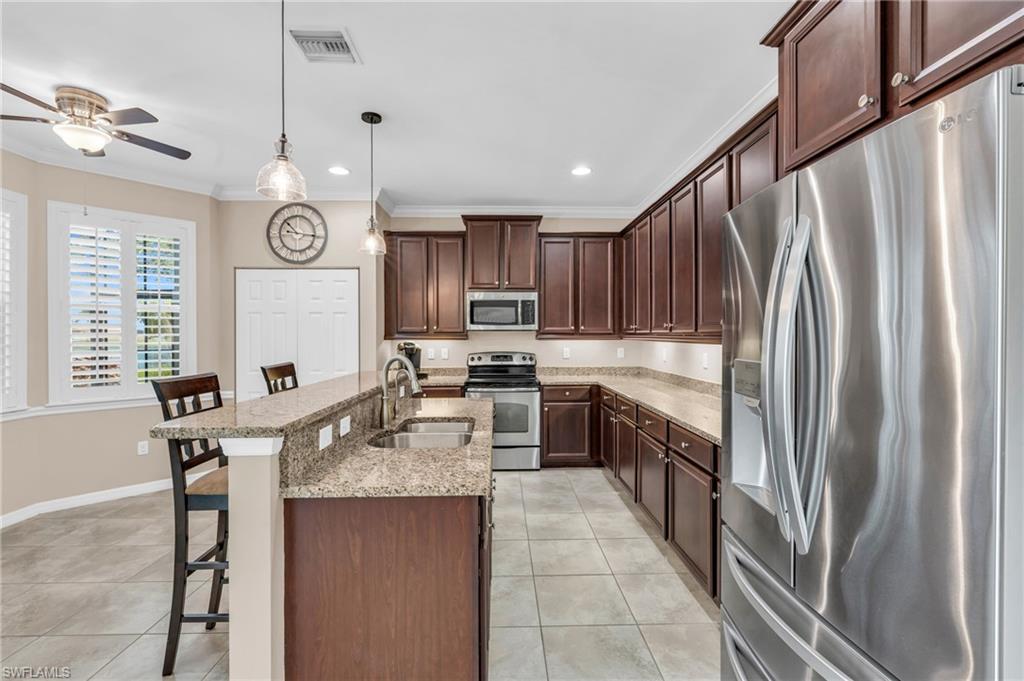 1517 Birdie DR
