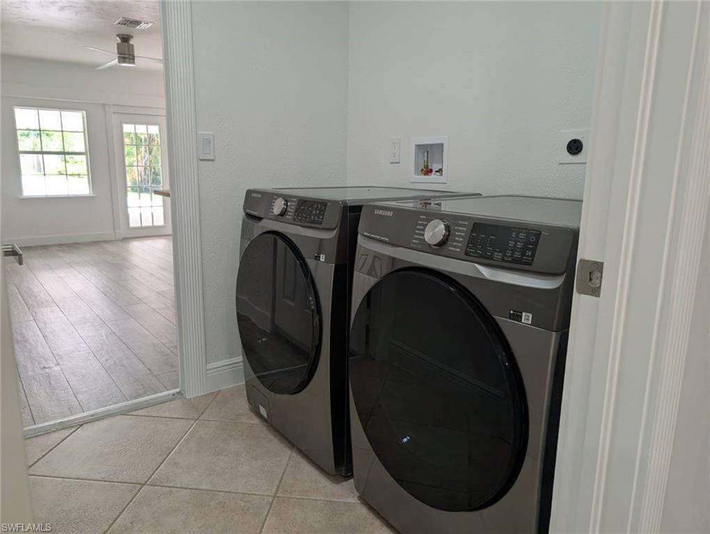 6147 English Oaks LN