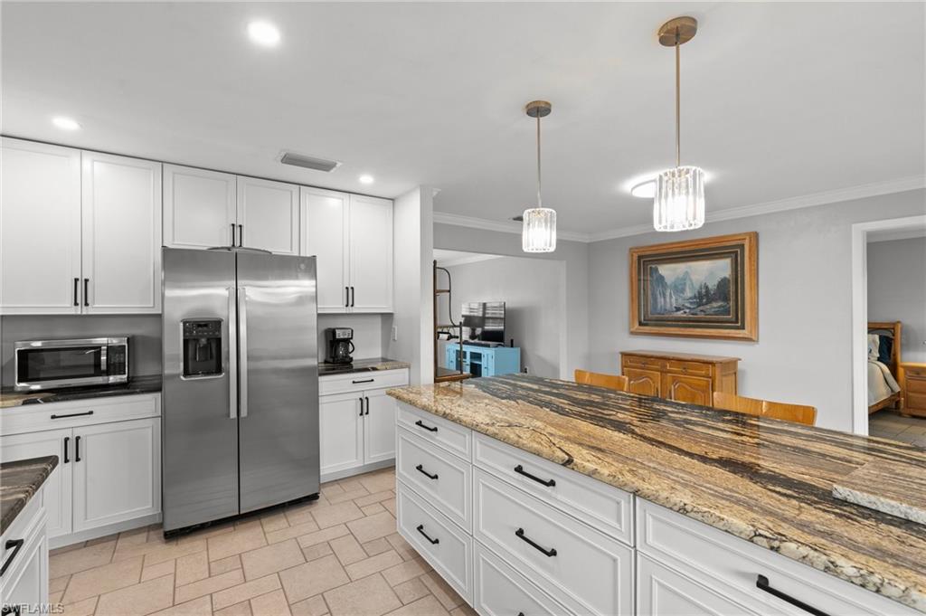 241 Dent DR