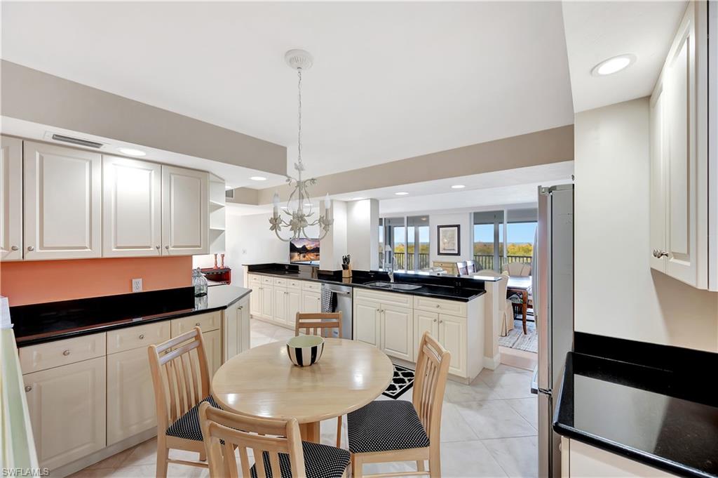 15 Bluebill AVE # 304