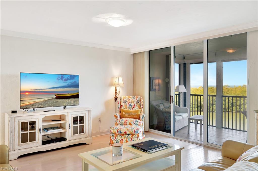 15 Bluebill AVE # 304