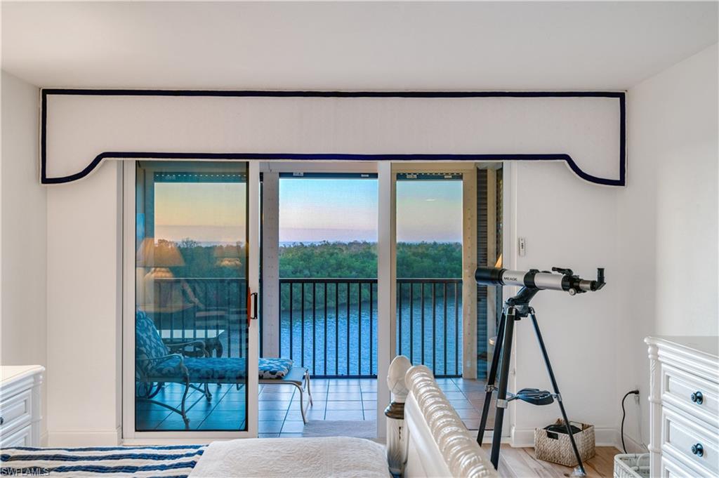 15 Bluebill AVE # 304