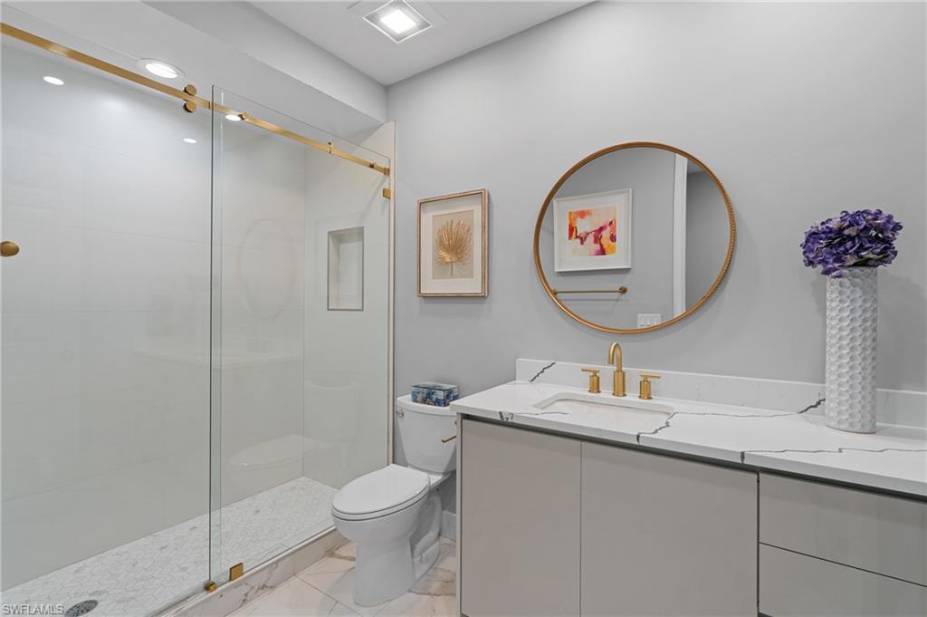 9270 Triana TER # 222