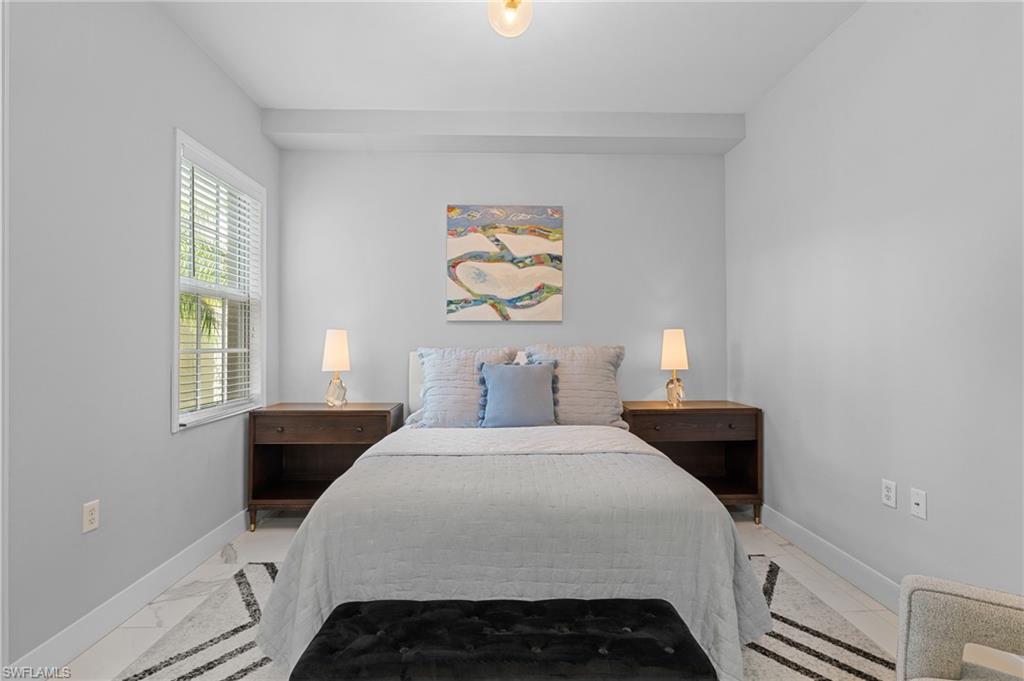 9270 Triana TER # 222